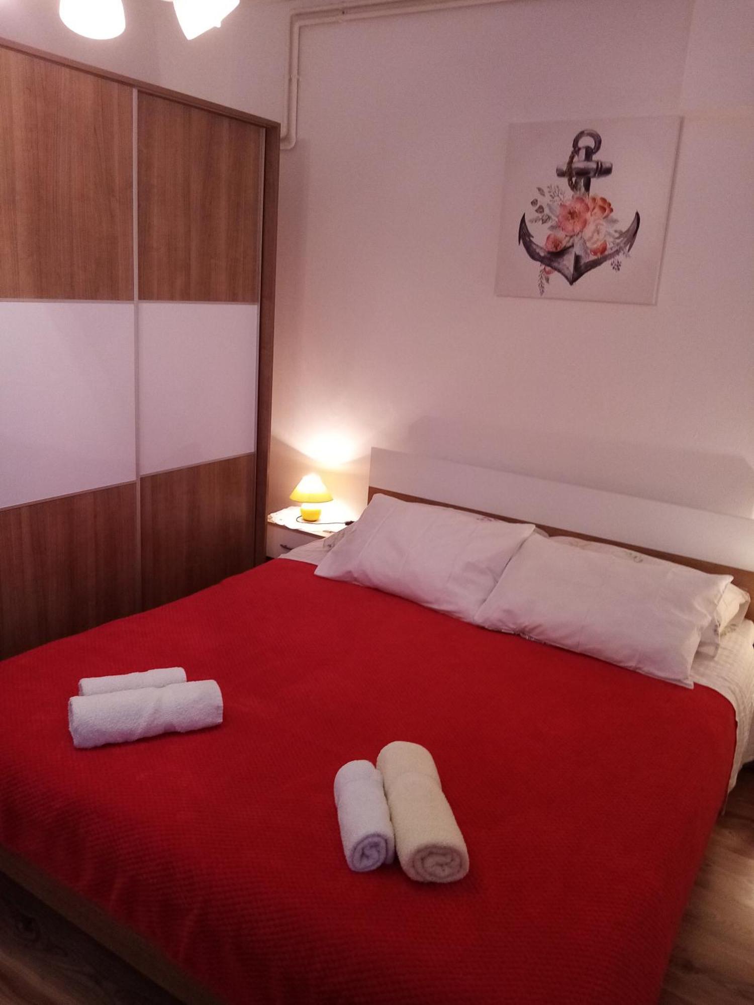 Apartmani Vitkovic II Cres Esterno foto